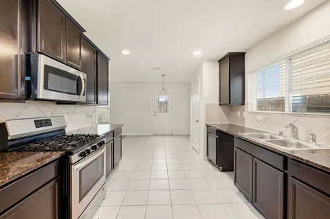 12939 Almeda Crossing Court Houston TX 77048