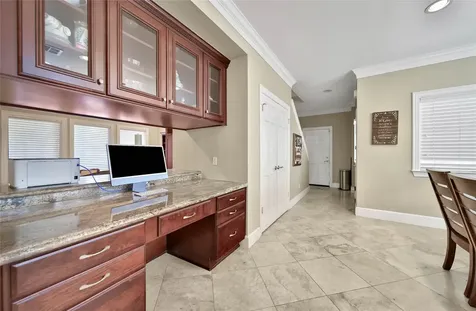 248 Bryn Mawr Circle Hunters Creek Village TX 77024