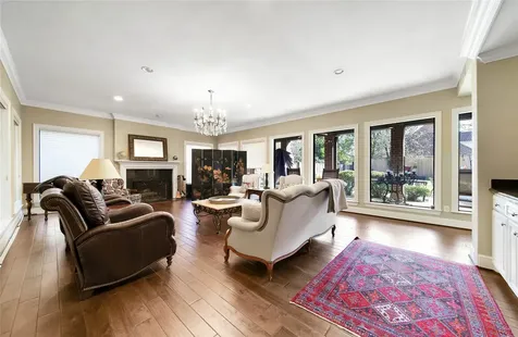 248 Bryn Mawr Circle Hunters Creek Village TX 77024