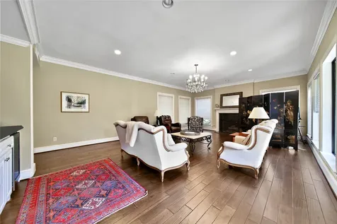 248 Bryn Mawr Circle Hunters Creek Village TX 77024