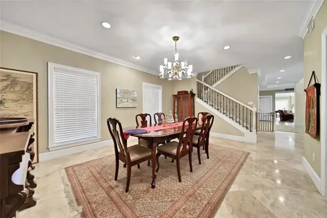 248 Bryn Mawr Circle Hunters Creek Village TX 77024