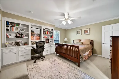 248 Bryn Mawr Circle Hunters Creek Village TX 77024