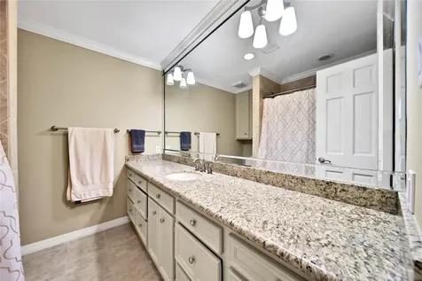 248 Bryn Mawr Circle Hunters Creek Village TX 77024