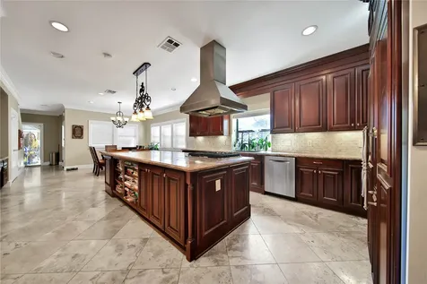 248 Bryn Mawr Circle Hunters Creek Village TX 77024