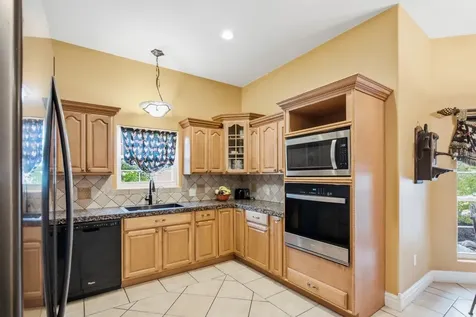1739 Old Goliad Road Victoria TX 77905