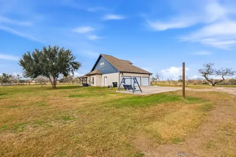 1739 Old Goliad Road Victoria TX 77905