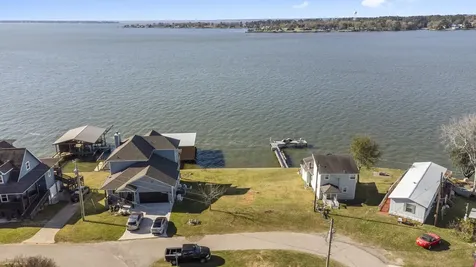 596 Dove Island Livingston TX 77351