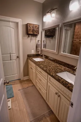 512 Wellshire West Columbia TX 77486