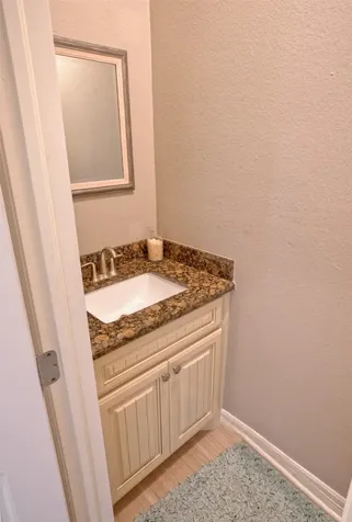 512 Wellshire West Columbia TX 77486