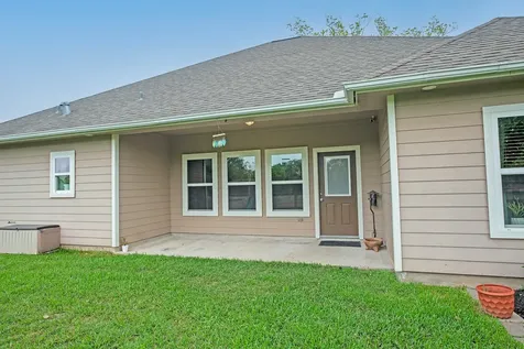 512 Wellshire West Columbia TX 77486