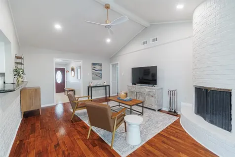 14127 Woodthorpe Lane Houston TX 77079