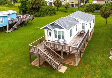 4115 Surf Drive Galveston TX 77554