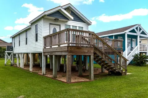 4115 Surf Drive Galveston TX 77554