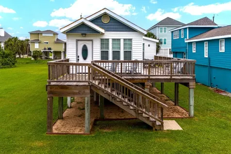 4115 Surf Drive Galveston TX 77554
