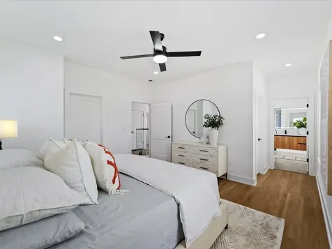 2599 Paul Quinn Houston TX 77091