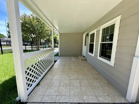 5701 Luna Street Houston TX 77076