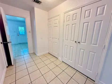 5701 Luna Street Houston TX 77076