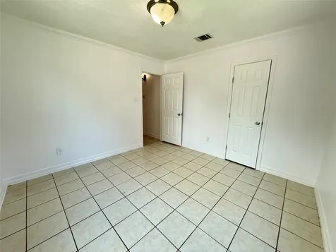 5701 Luna Street Houston TX 77076