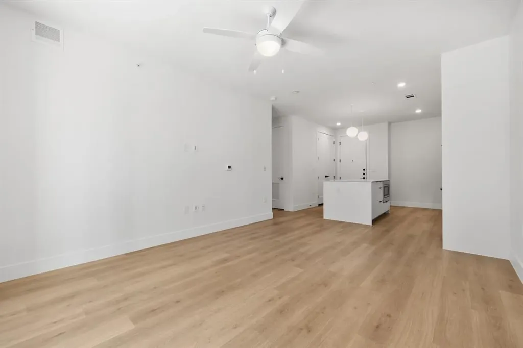 1701 Simond Avenue 208 Austin TX 78723