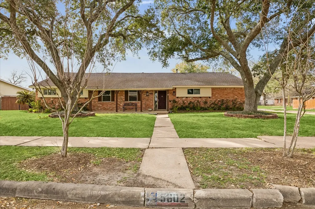 5602 Cartagena Street Houston TX 77035