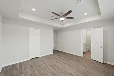2202 Thorpe Grove Court Houston TX 77090