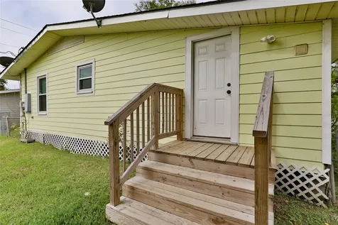 708 Winding Way Street Lake Jackson TX 77566