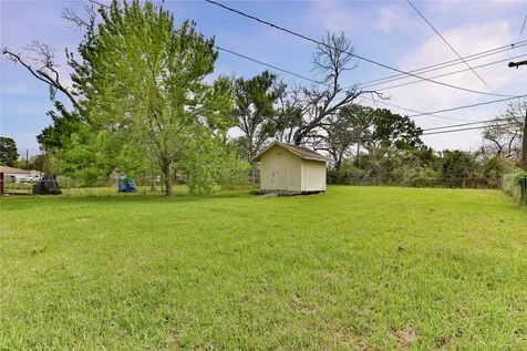 708 Winding Way Street Lake Jackson TX 77566