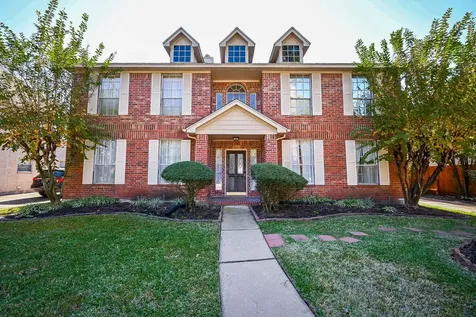 9731 New Kent Drive Sugar Land TX 77498