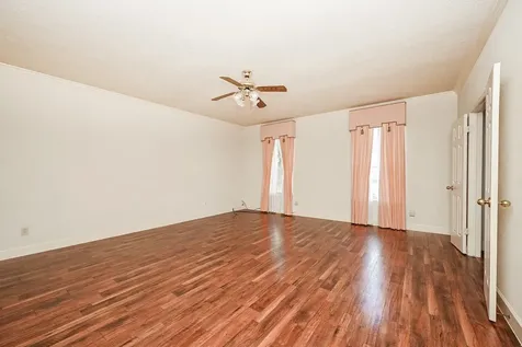 9731 New Kent Drive Sugar Land TX 77498