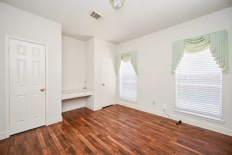 9731 New Kent Drive Sugar Land TX 77498