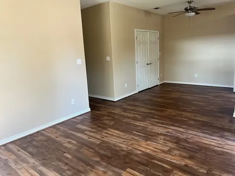 1841 Caroline Lane Sealy TX 77474
