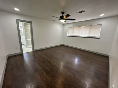 5850 Paisley Street Houston TX 77096