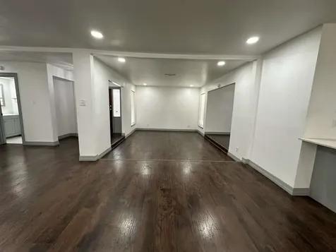 5850 Paisley Street Houston TX 77096