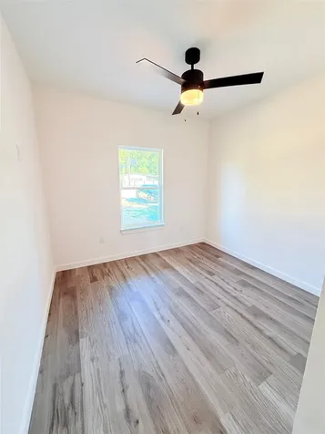 114 County Road 3543 Cleveland TX 77327
