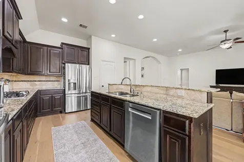 5711 Amherst Farms Lane Fulshear TX 77441