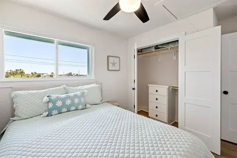 201 Jean Lafitte Cove Galveston TX 77554