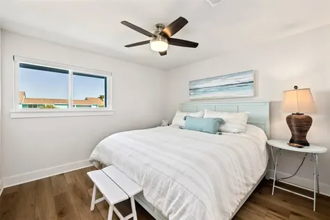 201 Jean Lafitte Cove Galveston TX 77554