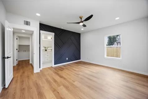 2420 Woodard Street Houston TX 77026