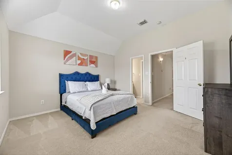 5911 Indian Hills Ln Lane Sugar Land TX 77479