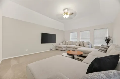 5911 Indian Hills Ln Lane Sugar Land TX 77479
