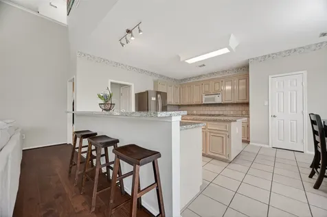 5911 Indian Hills Ln Lane Sugar Land TX 77479