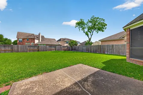 5911 Indian Hills Ln Lane Sugar Land TX 77479