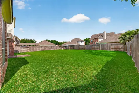 5911 Indian Hills Ln Lane Sugar Land TX 77479