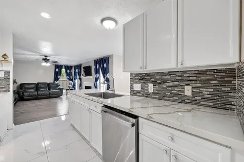 4210 W Meadows Drive Sugar Land TX 77479