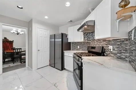 4210 W Meadows Drive Sugar Land TX 77479