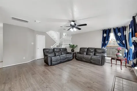 4210 W Meadows Drive Sugar Land TX 77479