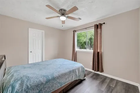 4210 W Meadows Drive Sugar Land TX 77479