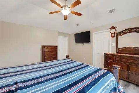 4210 W Meadows Drive Sugar Land TX 77479