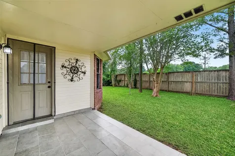 4210 W Meadows Drive Sugar Land TX 77479