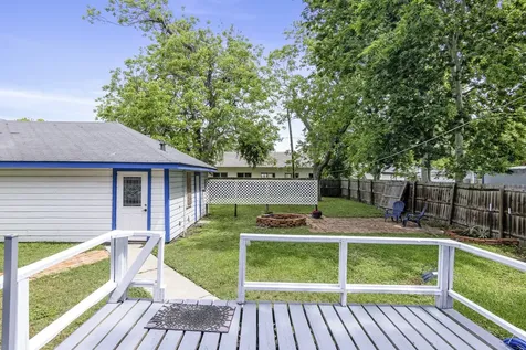 1200 4th Street Palacios TX 77465